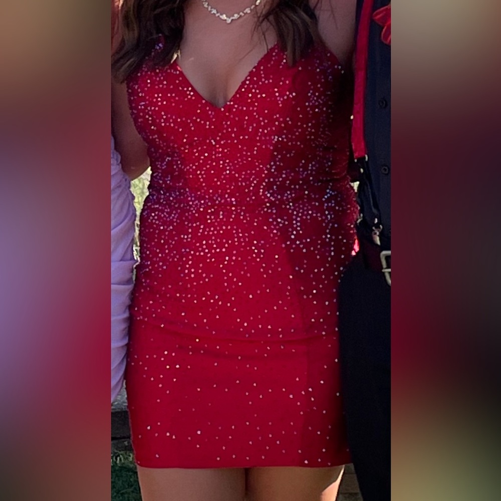 Faviana - RED homecoming dress - size 6 - worn once